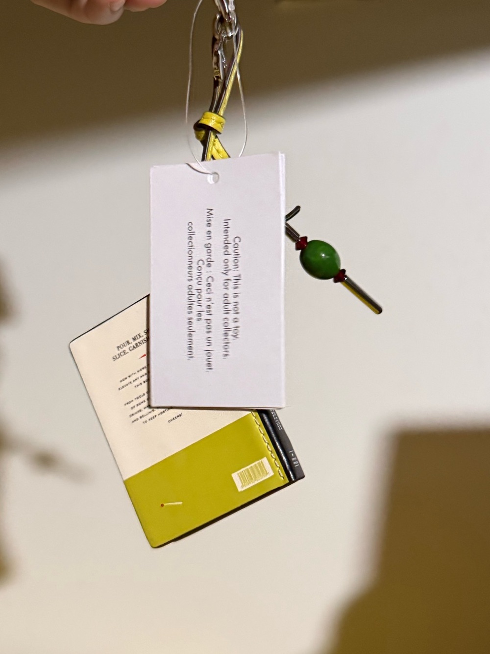 BNWT Kate Spade NY Charmed Cocktail Leather Bag Charm $118 - Picture 3 of 3